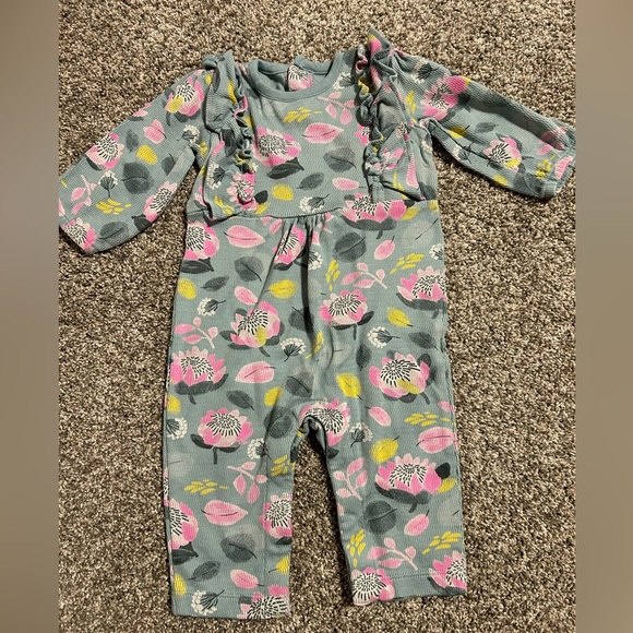 Bundle/Lot of Baby Footies and Coverall Outfits - EUC - 3-6 month - Picture 8 of 16